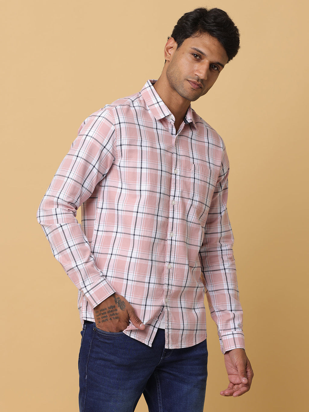 Men's Peach Slim Fit Checkered Casual Shirt