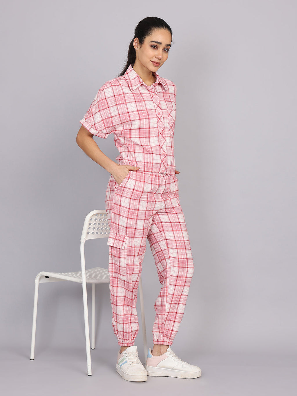 Women’s Pink Checked Woven Pant