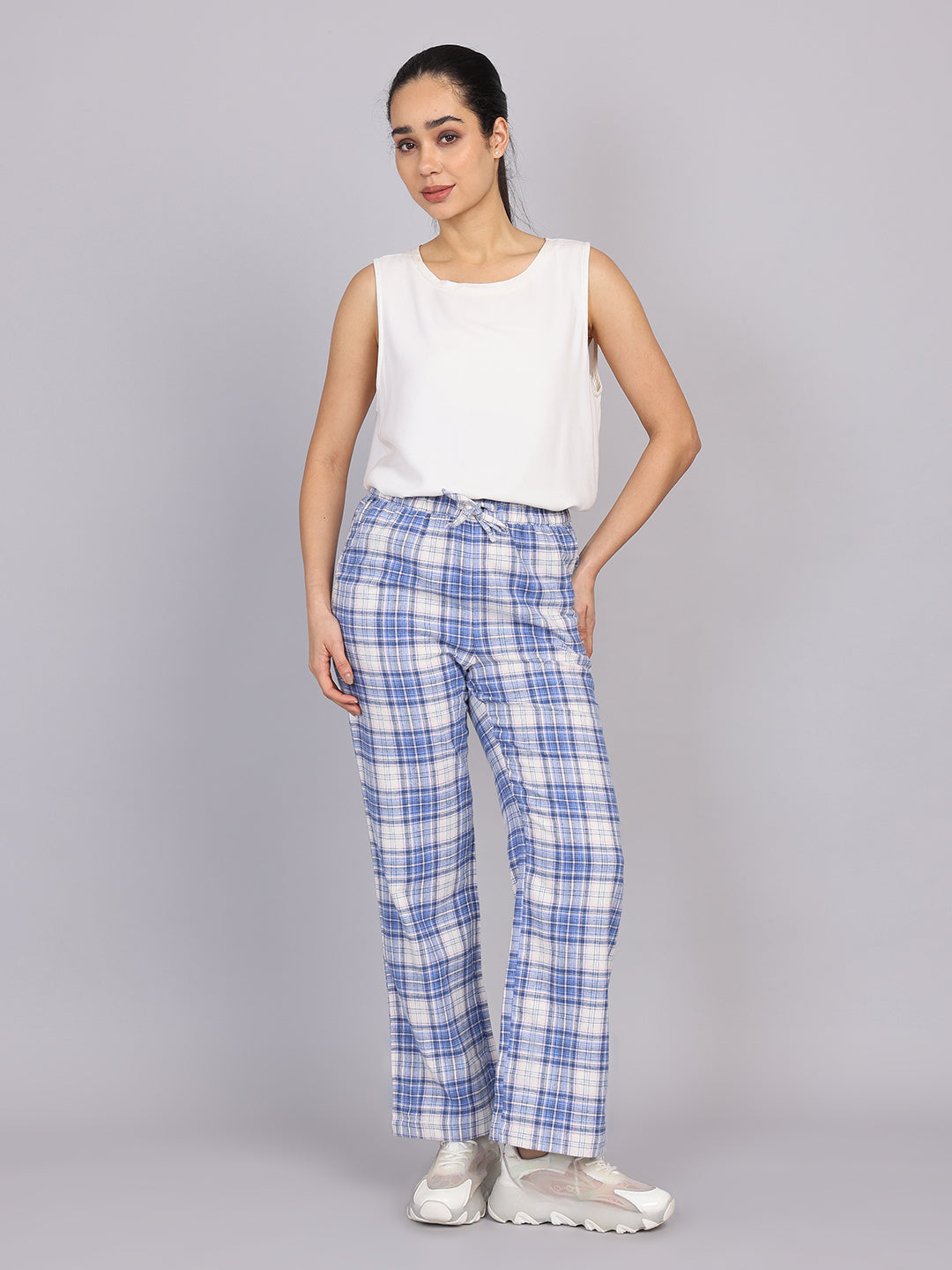 Women’s Blue Checked Woven Pant