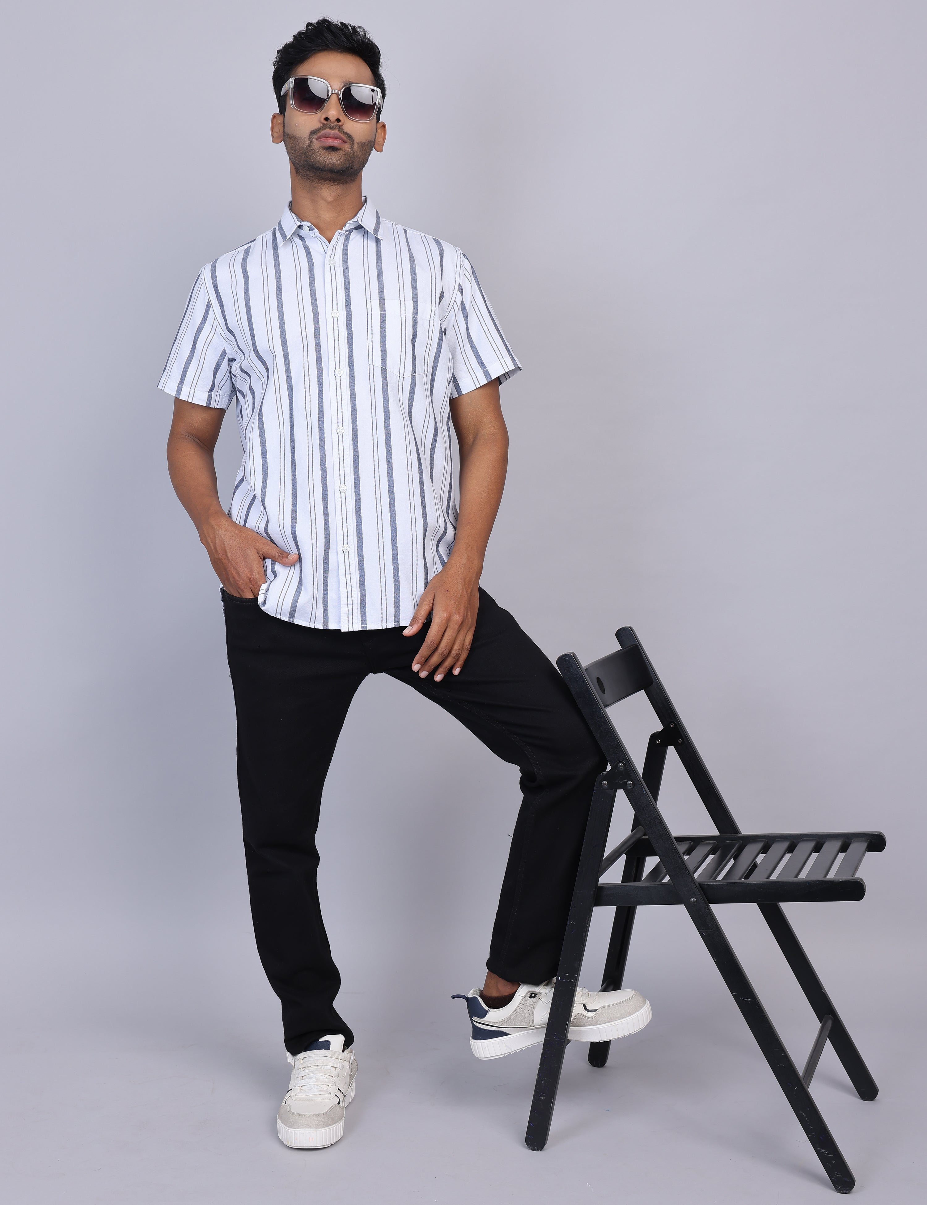 White Stripe Half Sleeve Shirt – Regular Fit